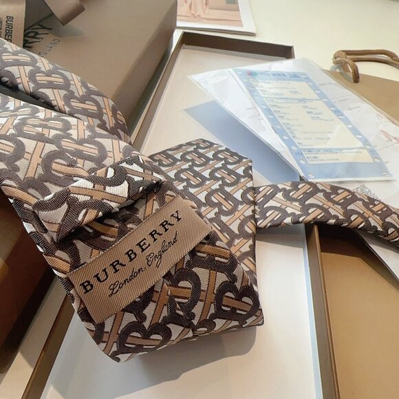 Men's Burberry Tie - Picture 5 of 6
